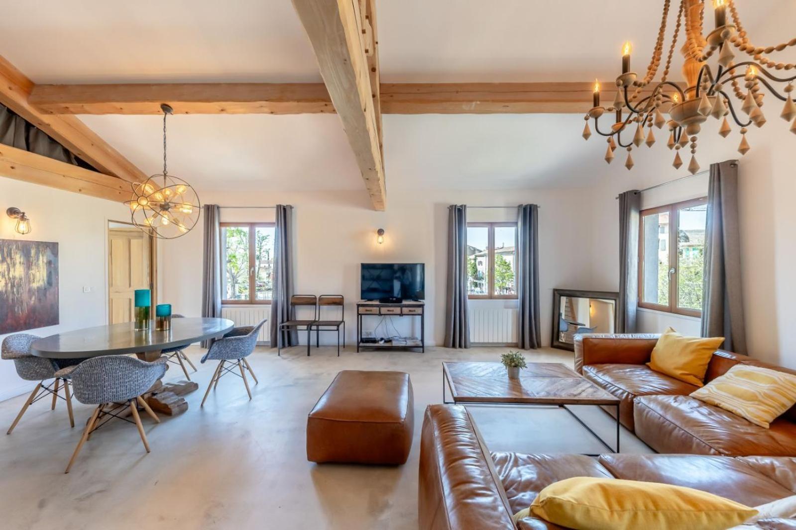 Olive- Vaste Appartement Donnant Sur La Sorgue L'Isle-sur-la-Sorgue Luaran gambar