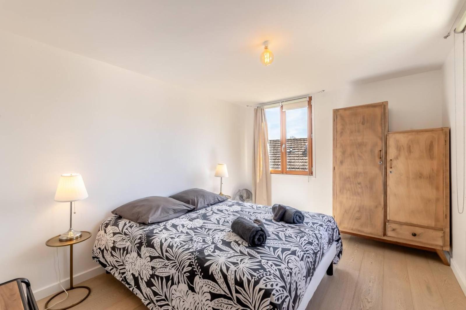 Olive- Vaste Appartement Donnant Sur La Sorgue L'Isle-sur-la-Sorgue Luaran gambar